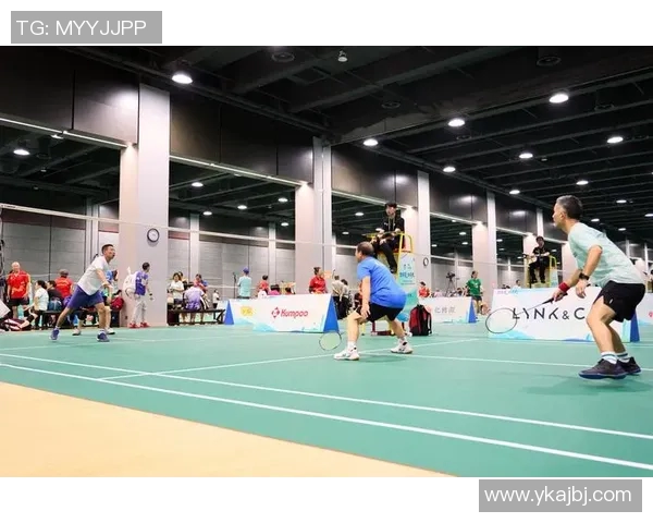 成都羽毛球队在杯赛中的灵活战术与表现分析